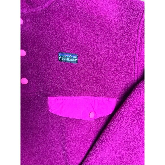 Patagonia Lightweight Synchilla Snap-T 1/4 button closure see measurements - Picture 2 of 8